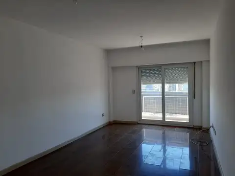 Suipacha 900, Piso 15
