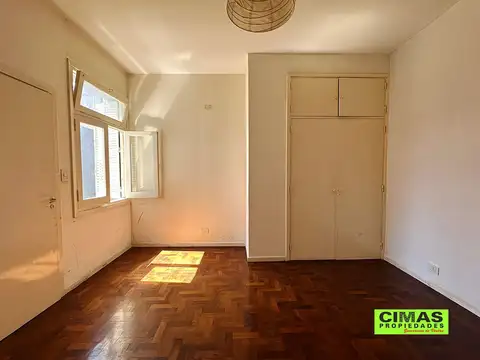 Departamento en Alquiler de 4 ambientes