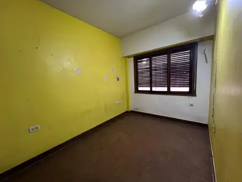 Depto Tipo Casa 5 ambientes con 4 baños