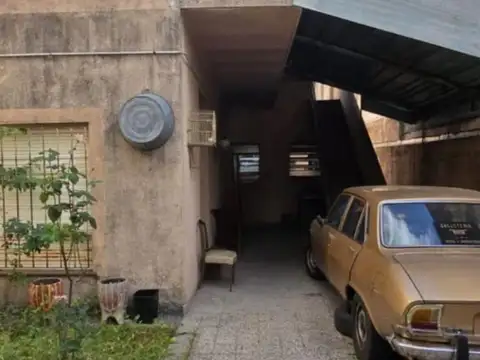 Casa en Venta en Mataderos, USD 269.000