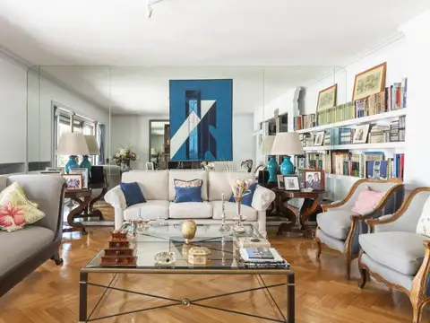 Departamento en Venta de 4 dormitorios