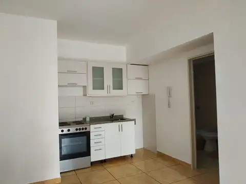Departamento en Alquiler en Flores Norte, $ 590.000