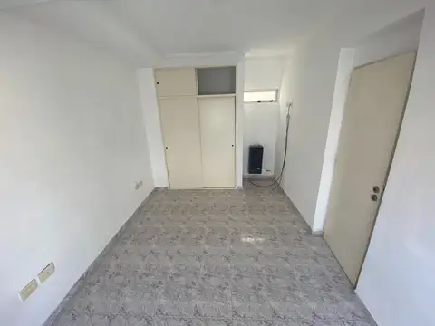 Departamento en Alquiler en La Plata, $ 420.000