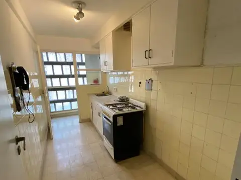 Departamento de 4 amb. vista panorámica- Orient. E,O y Norte