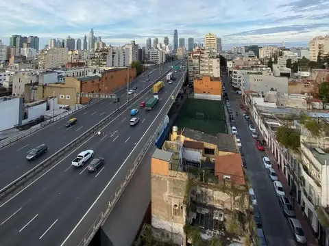 Departamento de 4 amb. vista panorámica- Orient. E,O y Norte