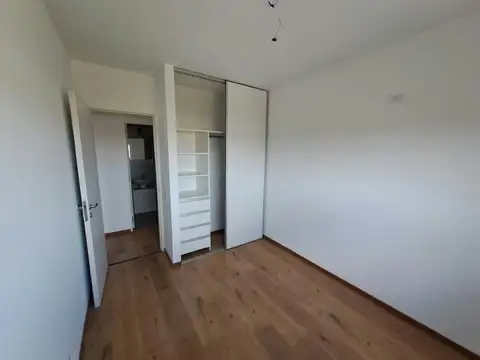 Departamento de dos dormitorios en alquiler. Barrio República de la Sexta. Rosario