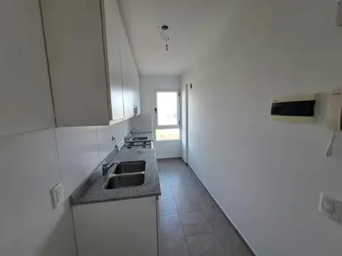 Departamento en Alquiler en República De La Sexta, $ 730.000