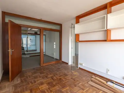 Venta de oficina en ciudad vieja