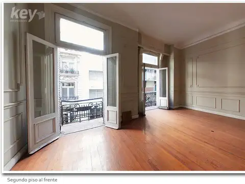 Semipiso de 5 ambientes - Marcelo T de Alvear y Montevideo - Barrio Norte
