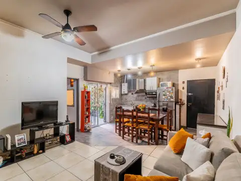 Depto Tipo Casa 4 ambientes con 1 baño