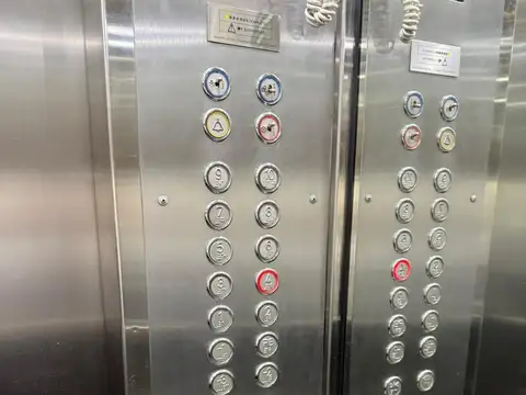 Oficina en Alquiler en Plaza San Martín