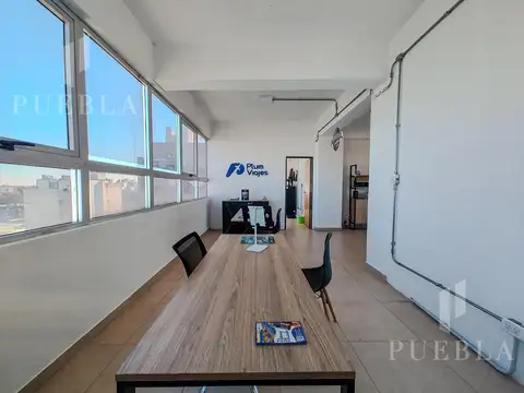 Oficina Monoambiente con 2 baños