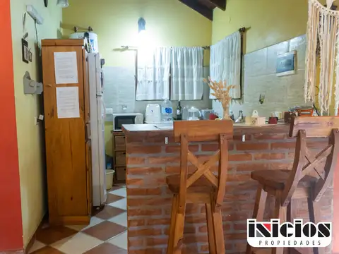 Casa 3 ambientes con 1 baño