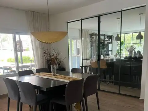 Casa en venta en Barrio El Encuentro, Tigre - 6 ambientes