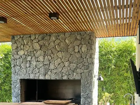 Casa en venta en Barrio El Encuentro, Tigre - 6 ambientes