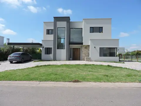 Casa venta en Haras Santa Maria Escobar