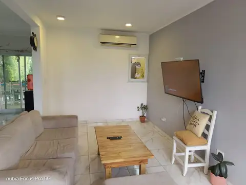 Casa 4 ambientes con 1 baño