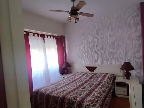 Depto Tipo Casa en Venta 70 años