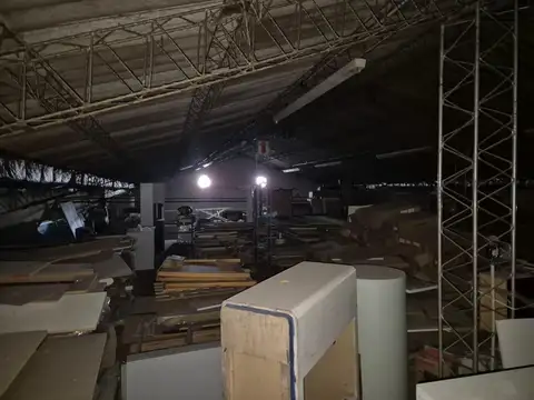 Local en  pleno centro de Lujan