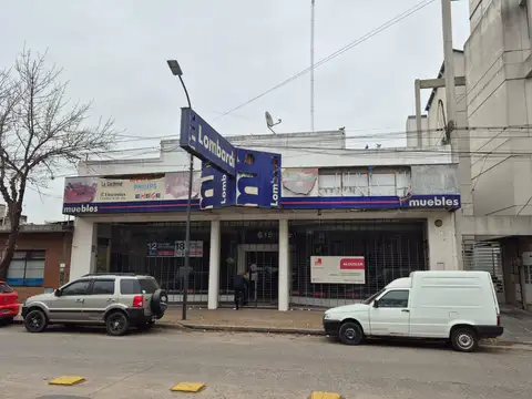 Local en  pleno centro de Lujan