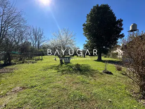 Venta - APTO USO COMERCIAL - Casa con Terreno de 2315 m2  sobre colectora R8- Colectora Norte Ruta 8 Km71 - Exaltación de la Cruz