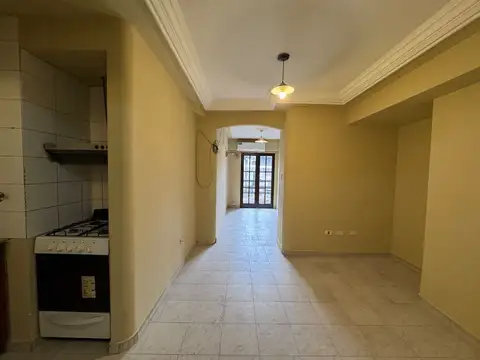 Departamento en Alquiler en Barrio Norte, $ 400.000