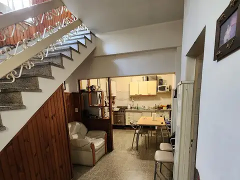 Depto Tipo Casa en Venta de 3 ambientes