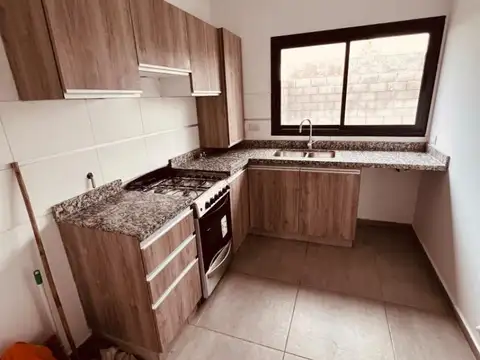 Duplex venta la calandria 3 dormitorios