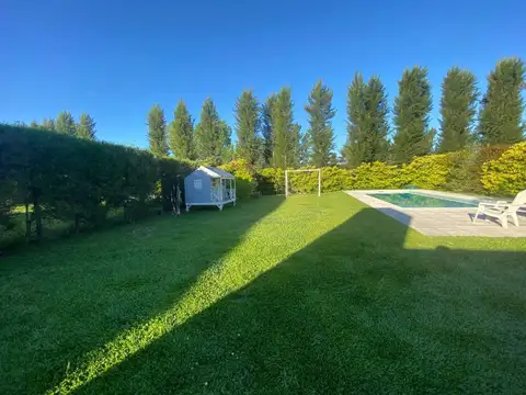 Boulevard de Todos los Santos 5600