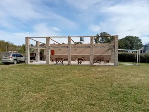 Amplia Quinta Para Eventos En Venta, General Las Heras