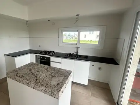 Casa en Venta en Haras Del Sur 3, USD 285.000