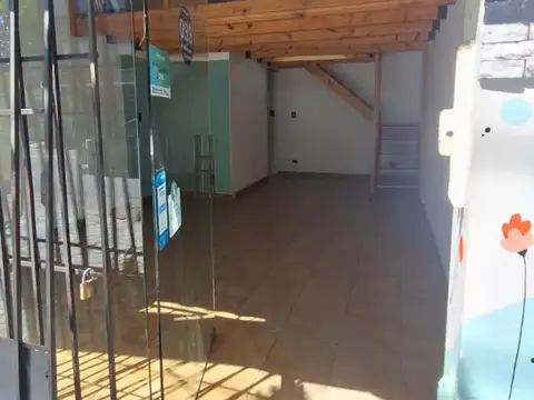 Local en Alquiler en Santos Lugares, $ 650.000