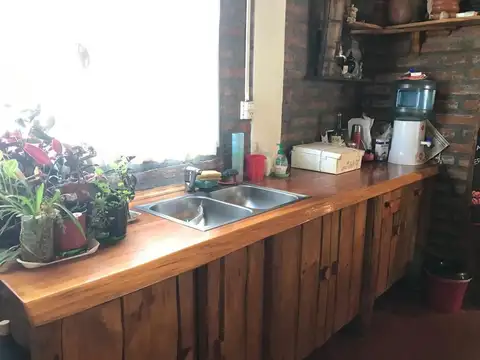 Casa 3 ambientes con 2 baños