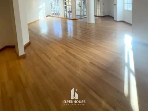 Departamento en Venta de 4 dormitorios