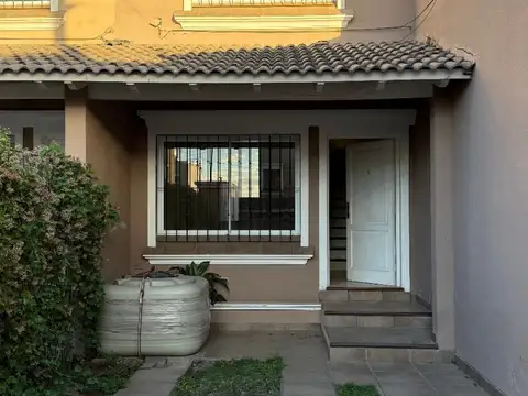 Casa en Alquiler de 2 dormitorios