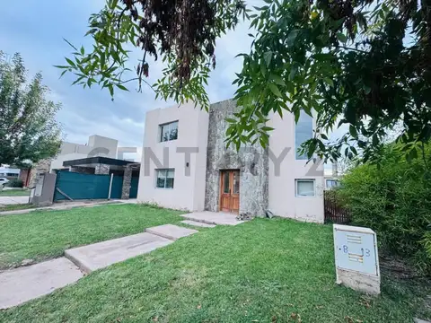 Bulnes 300, Piso 0