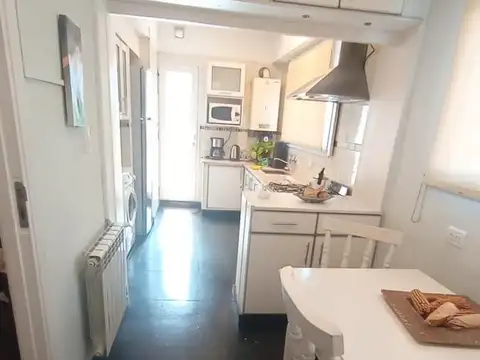 Departamento de 4 ambientes en Plaza Colon