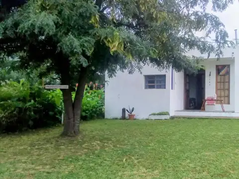 Casa en Venta con 1 cochera
