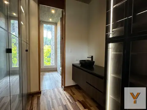 Casa en Venta en Carilo, USD 660.000