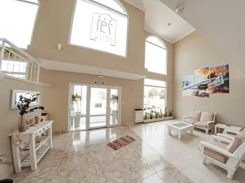 Hotel Las Grutas en Venta - Rio Negro