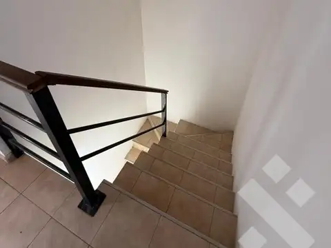 Depto Tipo Casa en Alquiler 10 años