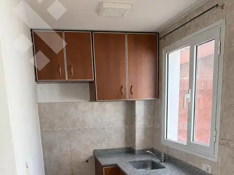 Depto Tipo Casa 5 ambientes con 1 baño