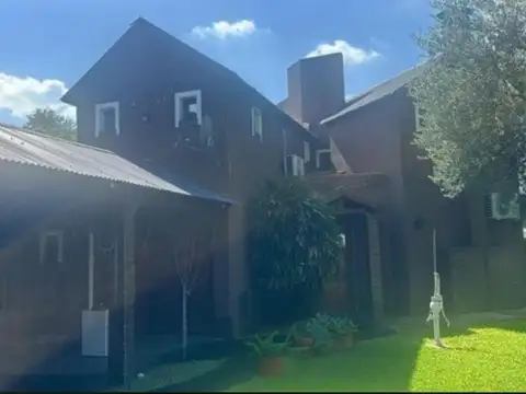 Quinta en Venta en Moreno, USD 145.000