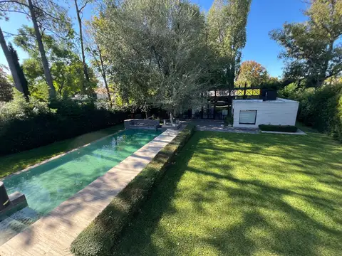Casa en Venta en Highland Park Country Club, USD 990.000