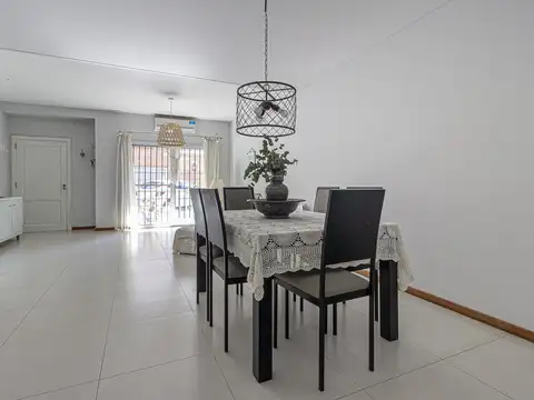 Depto Tipo Casa en Venta 7 años