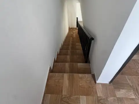 Departamento en alquiler  2 amb en Lanus Oeste