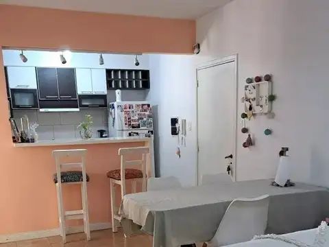 Depto Tipo Casa en Venta de 3 ambientes