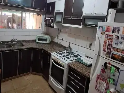 Depto Tipo Casa en Venta 20 años