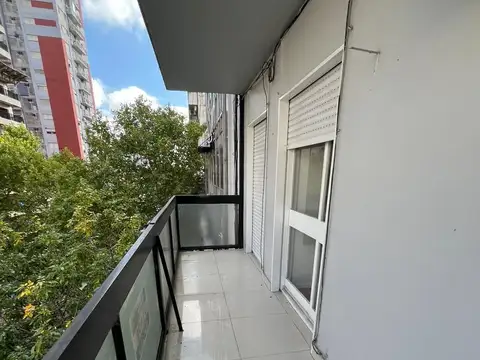 Junin al 400 - 4 amb c/balcón - VENTA - Balvanera