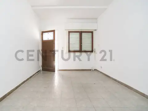 3 entre 34 y 35 , Piso 0